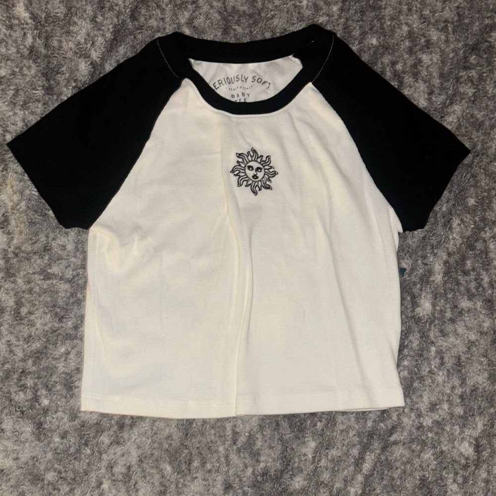 A white with a black sun baby tee crop top from Aéropostale, size medium.